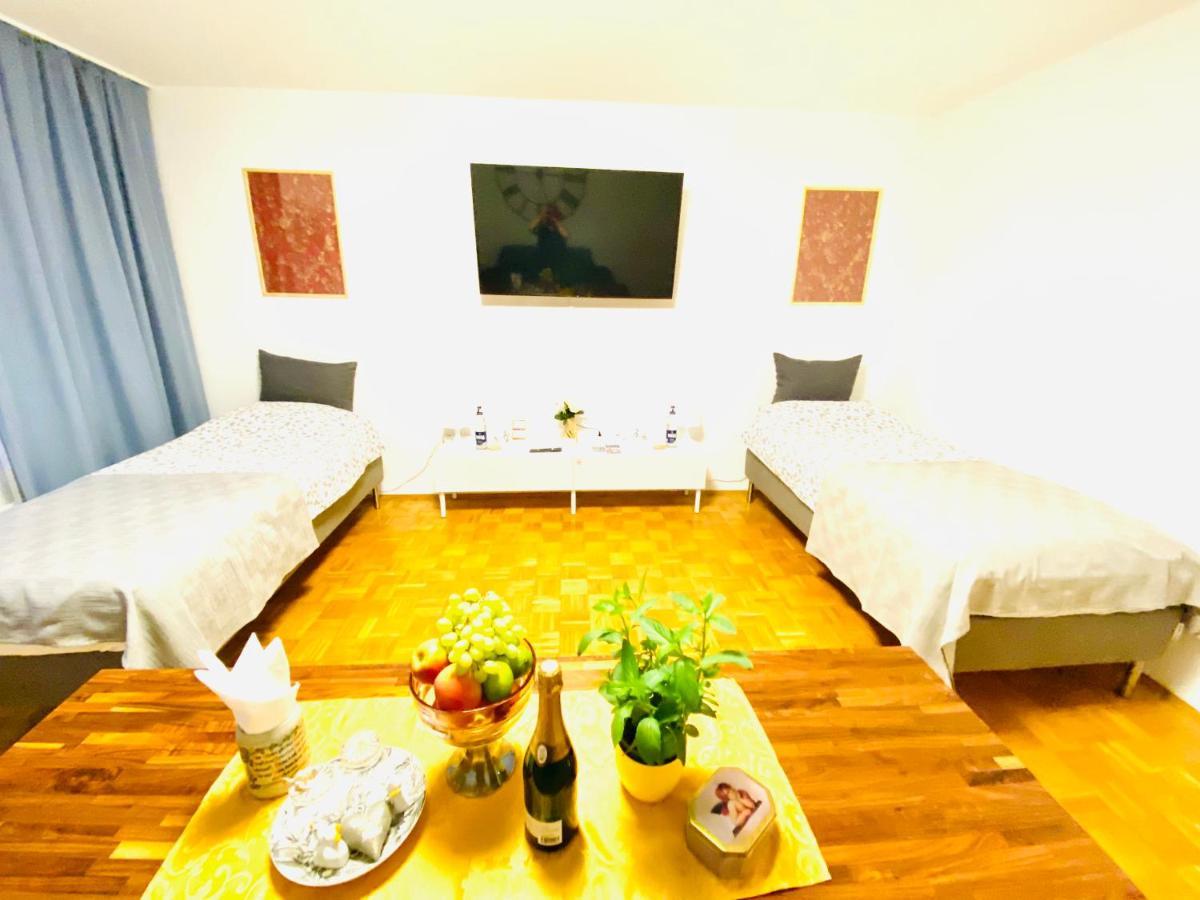 Welcome To Messe!-Two-Bedroom Apartment&Balcony Hannover Exterior photo